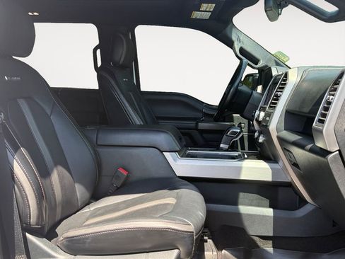 Used 2020 Ford F150 Platinum w/ Equipment Group 701A Luxury image 15