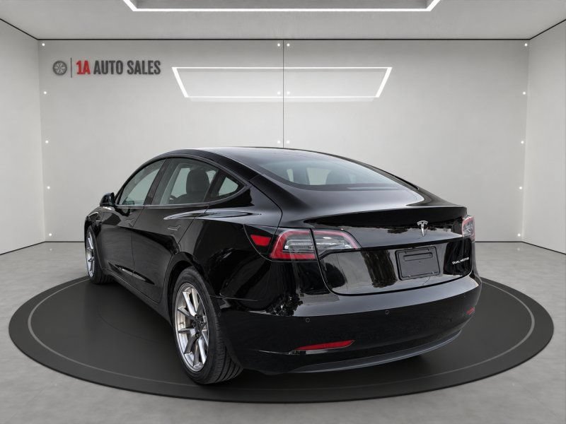 Used 2021 Tesla Model 3 Long Range AWD/4WD image 3