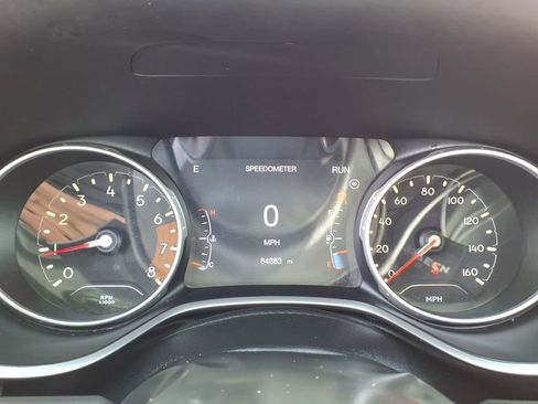 Used 2019 Jeep Compass Latitude w/ Popular Equipment Group AWD/4WD image 34
