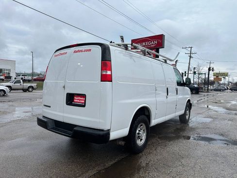 Used 2020 Chevrolet Express 2500 w/ Communications Package RWD image 5