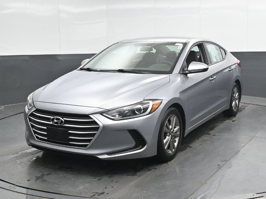 Used 2017 Hyundai Elantra SE FWD image 5