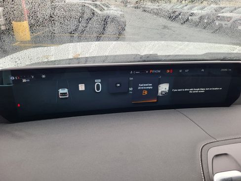 Used 2025 Ford Expedition Max Platinum AWD/4WD image 26