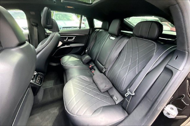 Certified 2023 Mercedes-Benz EQS AMG 4MATIC image 17