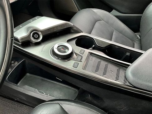 Used 2023 Kia EV6 Wind image 12