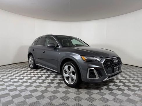 Used 2023 Audi Q5 2.0T Premium Plus w/ Premium Plus Package AWD/4WD image 1