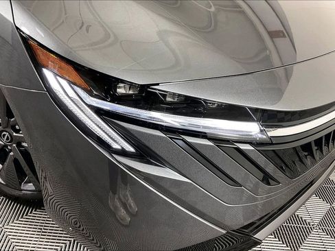 New 2026 Nissan Sentra SL w/ Floor Mat Package FWD image 36