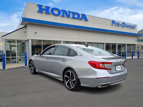 Used 2022 Honda Accord Sport image 6