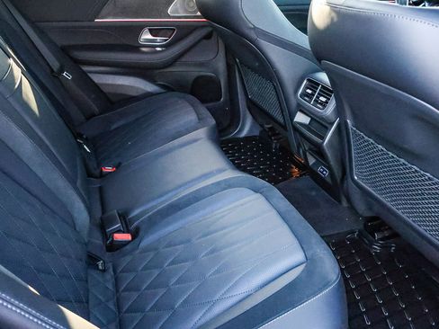 Used 2024 Mercedes-Benz GLE 63 AMG S image 19