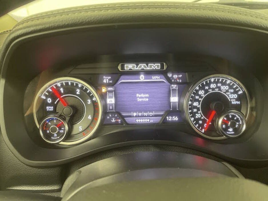 Used 2022 RAM 2500 Laramie AWD/4WD image 13