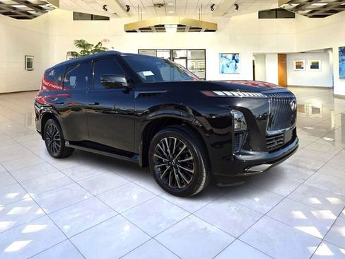 New 2026 INFINITI QX80 Autograph w/ Premium Cargo Package AWD/4WD image 3