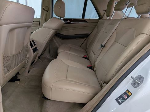 Used 2015 Mercedes-Benz ML 350 4MATIC image 26