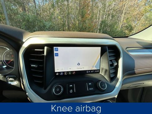 Used 2023 GMC Acadia SLT image 37