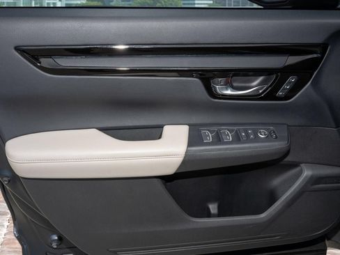 Certified 2023 Honda CR-V EX-L image 11