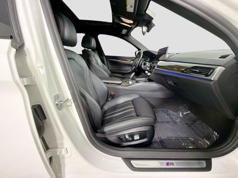 Used 2021 BMW 540i w/ M Sport Package RWD image 30