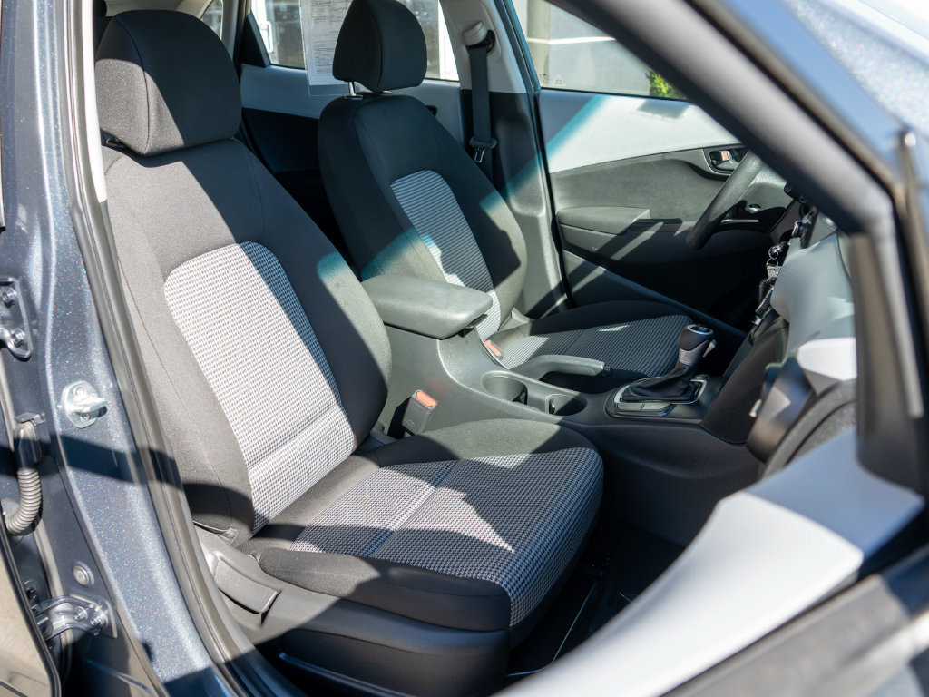 Used 2019 Hyundai Kona SE w/ Cargo Package FWD image 9