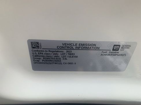 Certified 2023 Chevrolet Blazer RS w/ Driver Confidence II Package image 23