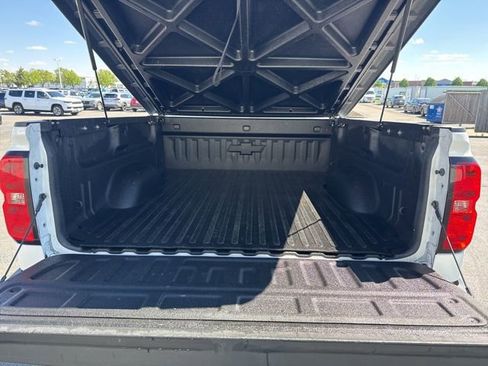 Used 2017 Chevrolet Silverado 1500 LT w/ All Star Edition AWD/4WD image 37