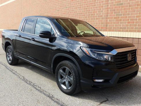 Used 2023 Honda Ridgeline RTL image 12