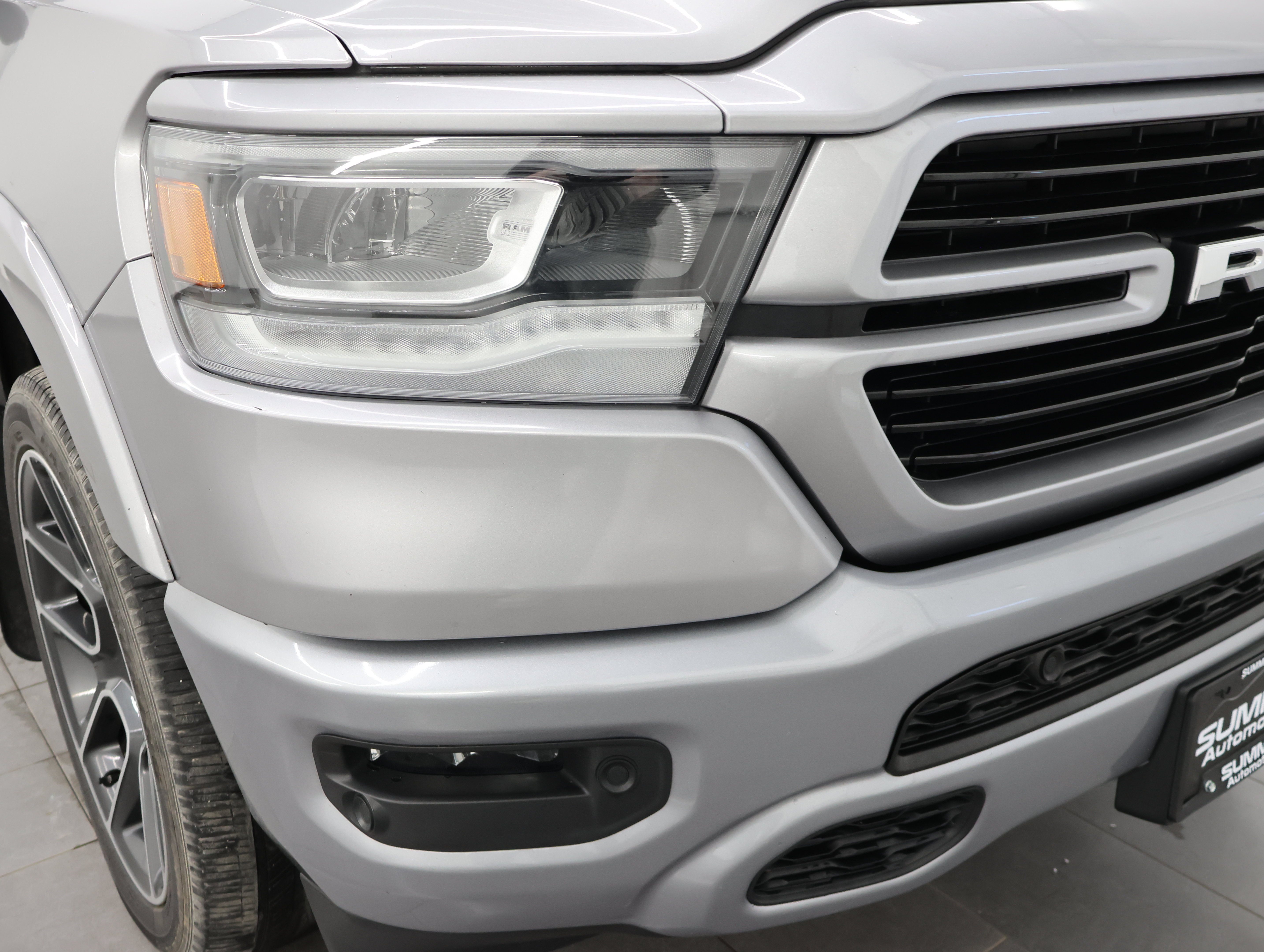 Used 2020 RAM 1500 Laramie AWD/4WD image 23