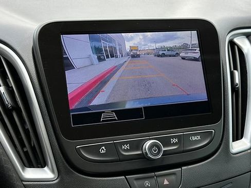 Used 2024 Chevrolet Malibu LS image 20