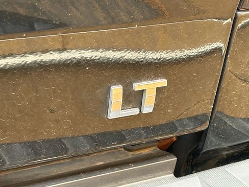 Used 2018 Chevrolet Silverado 1500 LT w/ All Star Edition image 9