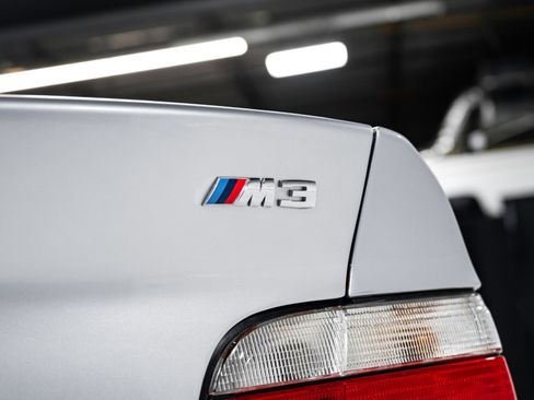 Used 1996 BMW M3 Coupe image 15