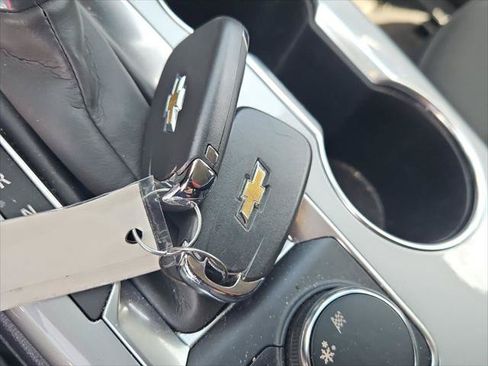 Used 2021 Chevrolet Blazer LT FWD image 16