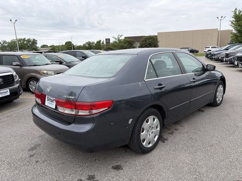 Used 2004 Honda Accord LX image 4