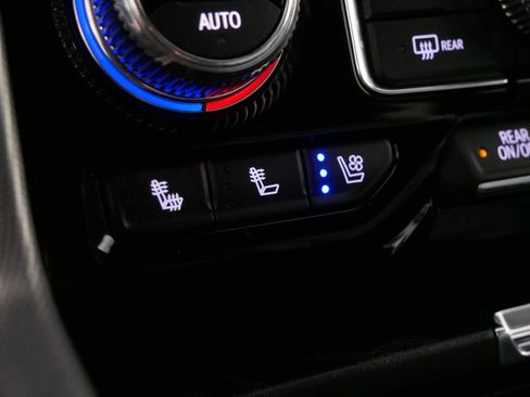 Used 2021 GMC Yukon Denali image 26