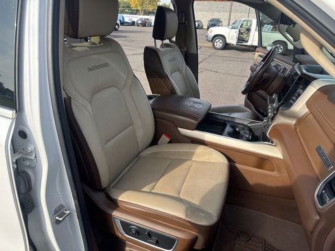 Used 2021 RAM 1500 Laramie image 15