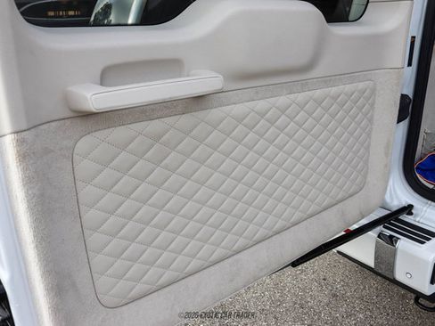 Used 2023 Mercedes-Benz G 550 image 79