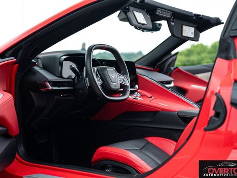 Used 2023 Chevrolet Corvette Stingray Preferred Cpe w/ Z51 Performance Package RWD image 9