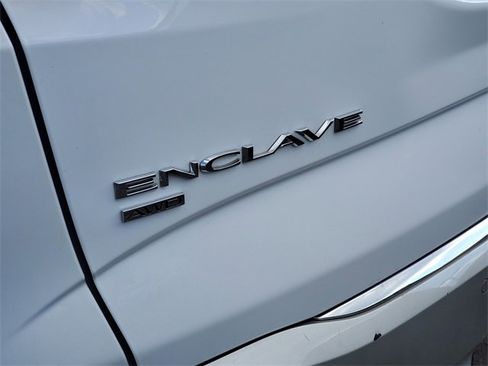 Certified 2024 Buick Enclave Essence image 6