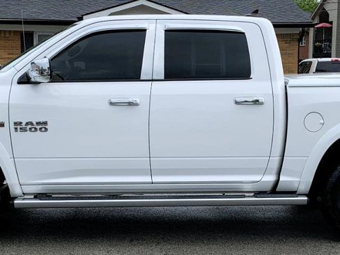 Used 2015 RAM 1500 Laramie w/ Convenience Group AWD/4WD image 2