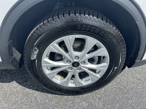 Used 2024 Ford Escape Active AWD/4WD image 13