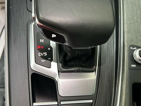 Used 2018 Audi A5 2.0T Premium Plus w/ Premium Plus AWD/4WD image 38