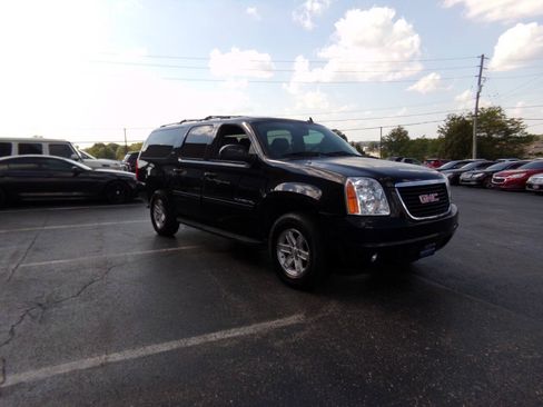 Used 2014 GMC Yukon XL SLT AWD/4WD image 4