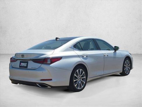 Used 2020 Lexus ES 350 w/ Premium Package FWD image 5