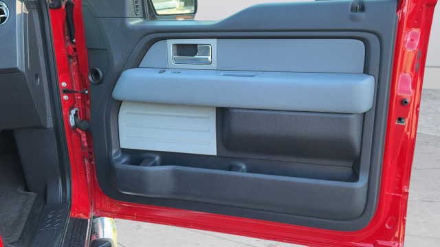 Used 2011 Ford F150 XLT w/ XLT Chrome Pkg AWD/4WD image 21