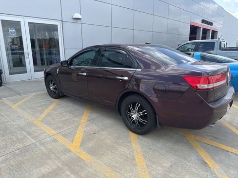 Used 2011 Lincoln MKZ w/ 102A Rapid Spec Order Code FWD image 2