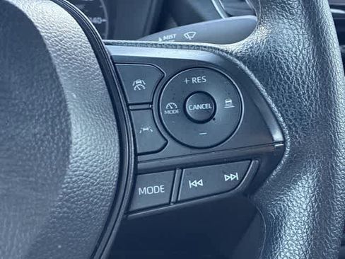 Used 2024 Toyota Corolla Cross AWD Hybrid image 25