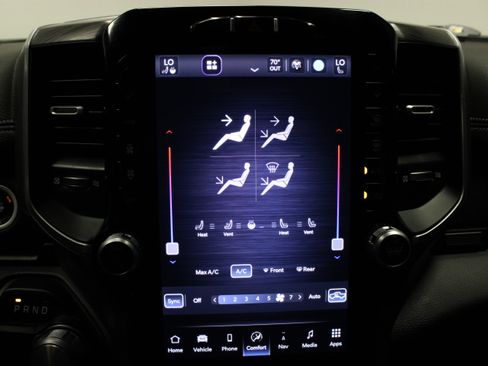 Used 2023 RAM 1500 Laramie RWD image 28