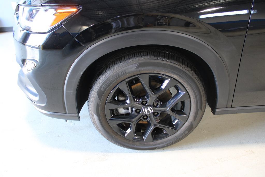 Used 2024 Honda HR-V Sport image 4
