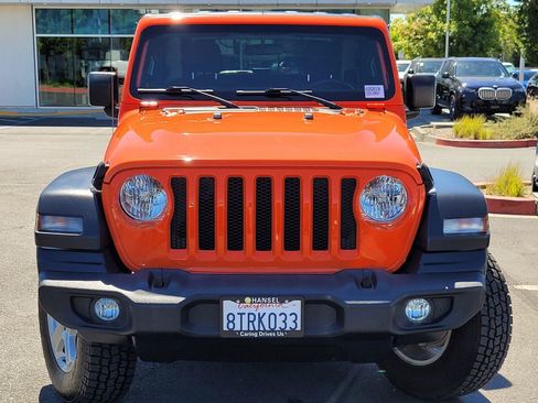Used 2018 Jeep Wrangler Sport AWD/4WD image 4