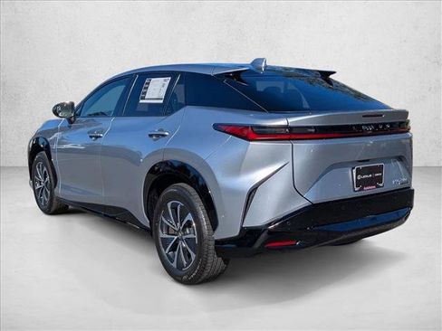 Used 2023 Lexus RZ 450e Premium image 10