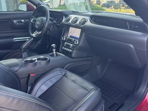 Used 2020 Ford Mustang GT Premium w/ Equipment Group 401A RWD image 11