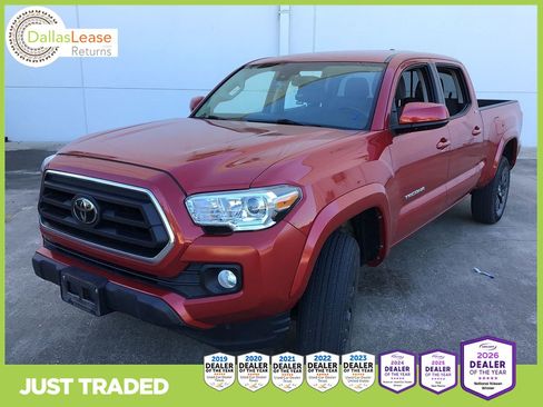 Used 2022 Toyota Tacoma SR5 RWD image 1