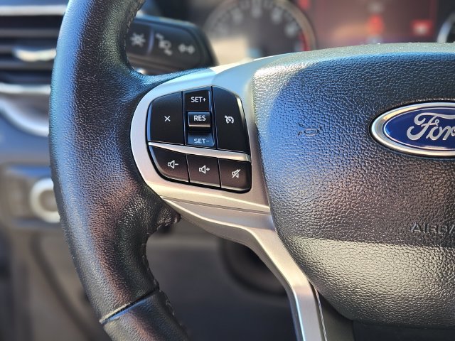 Certified 2023 Ford Explorer XLT w/ Equipment Group 202A AWD/4WD image 28