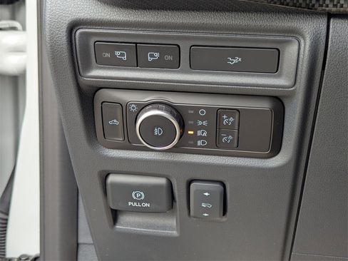 Used 2023 Ford F150 Lariat w/ Equipment Group 502A High image 13