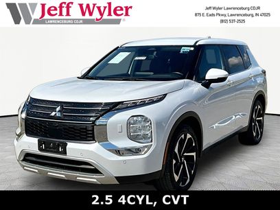 Used 2024 Mitsubishi Outlander SE